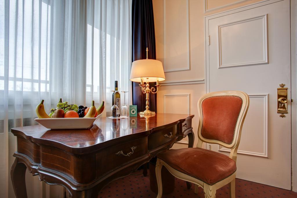 Centro Hotel Bristol Bonn Ngoại thất bức ảnh