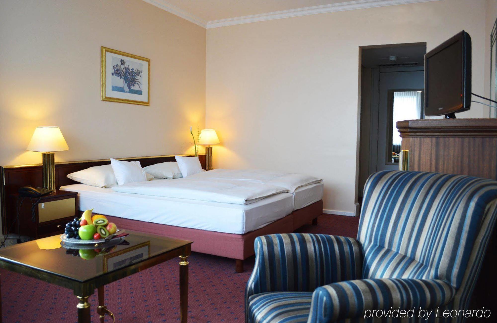 Centro Hotel Bristol Bonn Ngoại thất bức ảnh